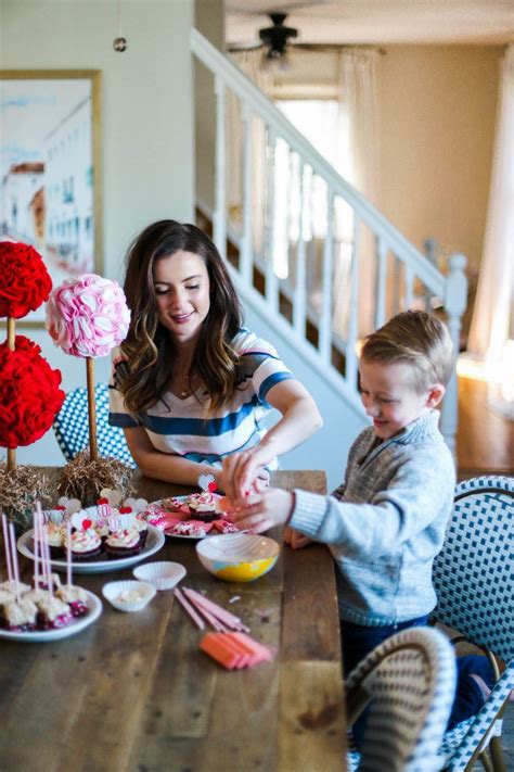 Mom Hack Monday 5 Easy Valentines Treats To Make With Your Kids