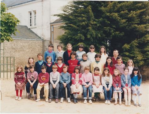 Photo De Classe Cm1 Cm2 Soullans école Publique De 1983 Ecole Primaire