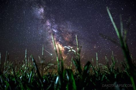 Gambar Desain 15 Foto Pemandangan Langit Mengagumkan Malam ...