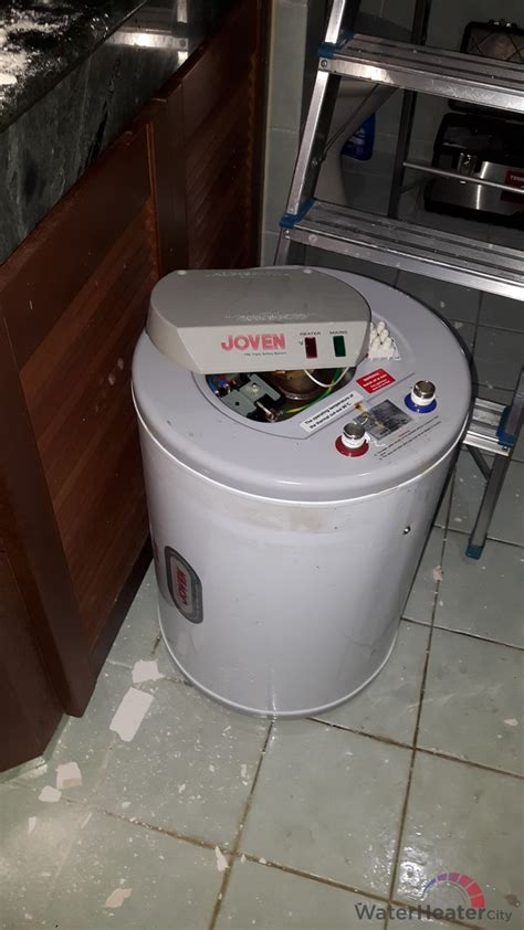 Joven storage water heaters are made with the highest quality of materials. Replace-Joven-Storage-Water-Heater-Tank-Singapore-Condo ...