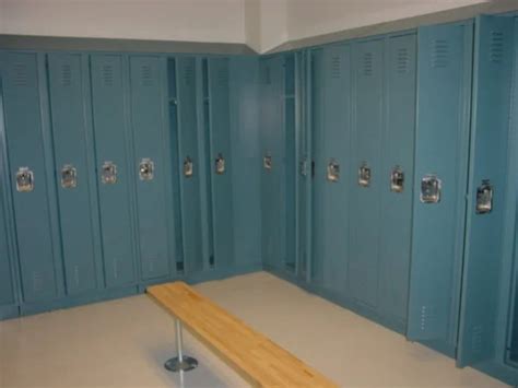 High School Girls Locker Room Hidden Cam