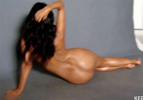 De Nouvelles Photos De Kourtney Kardashian Nue Whassup