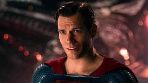 Zack Snyder Debuts Superman Clip At Justice Con Geeks Gamers