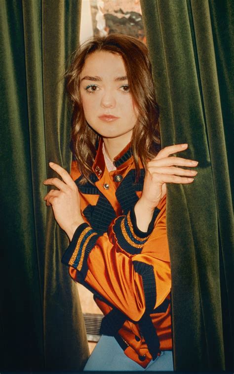 Maisie Williams Photoshoot Management And Leadership