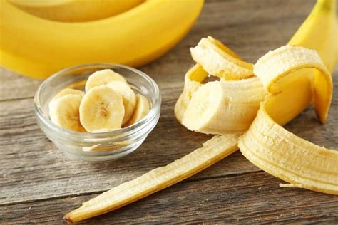 Incredible Homemade Banana Wine Recipe Full Instructions