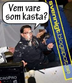 Det om något anser jag vara mycket odemokratiskt!! Pantertanten Irene om tårtkalaset med Jimmie Åkesson (SD)