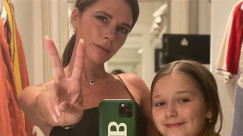 20 Celebrity Moms And Daughters Who Look Exactly Alike Glamour