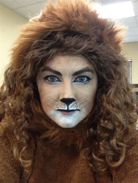 Wizard Of Oz Lion Wizard Of Oz Musical Musical Theatre Lion Face Paint Easy Face Painting