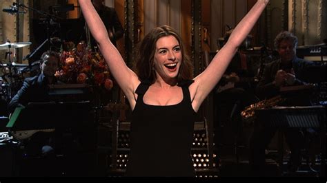 Watch Monologue Anne Hathaway On Doing Nude Scenes From Saturday Night