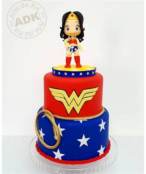 Geekiest Wonder Woman Cakes Page 2 Of 8