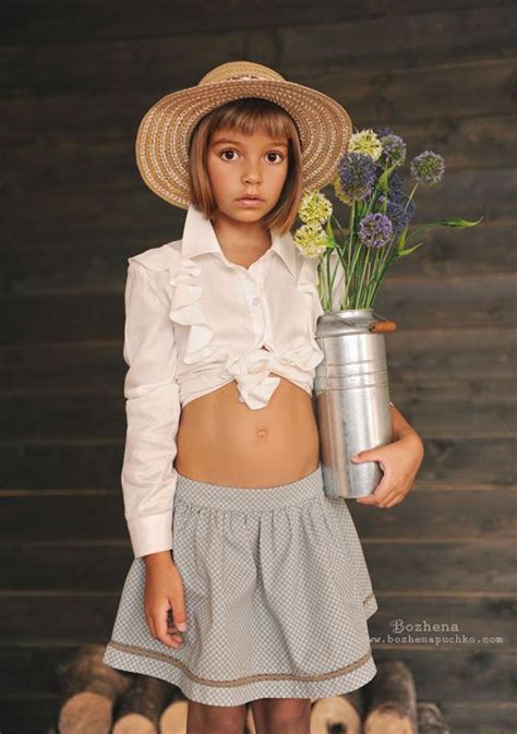 Professional Young Model Girls Crop Tops Kids