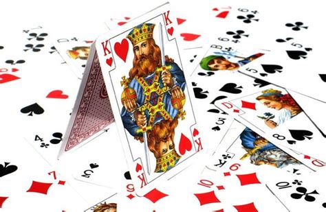 A cut above the rest. The 3 Best Quality Playing Card Brands | Automatic Poker