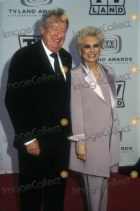 Photos And Pictures Lyle Waggoner With His Wife Sharon Kennedy Tv Land Awards Barker Hangar