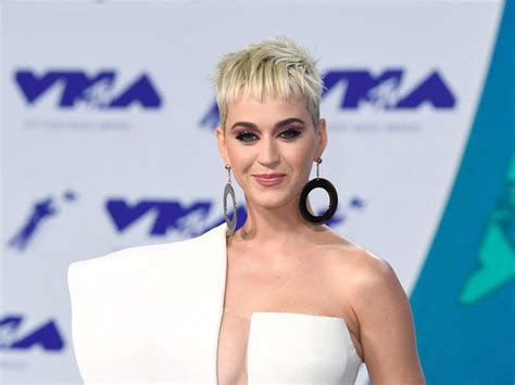 Katy Perry Had ‘situational Depression After Negative Reaction To Latest Album Express And Star