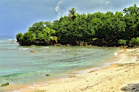 Best Beaches In Guam Pick The Right Guam Beach For You This Summer
