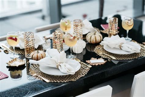Jessica Sturdy Shares Her Tips For Hosting Thanksgiving Dinner With Seven Daughters Hosting