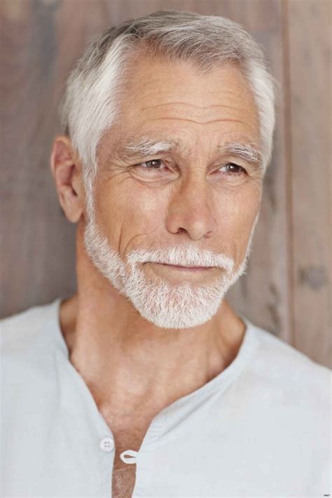 25 Absolutely Amazing Hairstyles For Older Men Hairdo Hairstyle