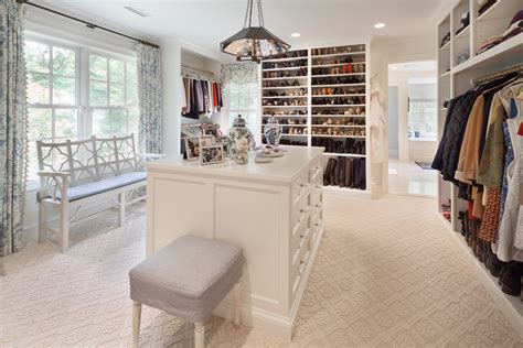 Benefits And Risks Of Converting A Spare Bedroom Into A Walk In Closet