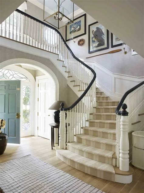 Stylish French Country Staircases Ideas You Should Try