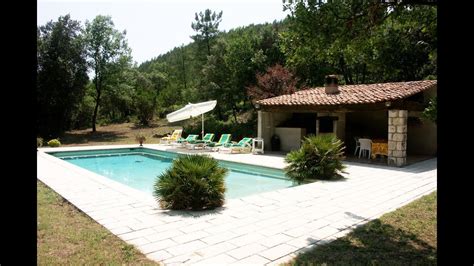 Toutes nos locations de vacances disposent d'une piscine privée. Villa avec piscine privée à Taradeau, Provence. Location ...