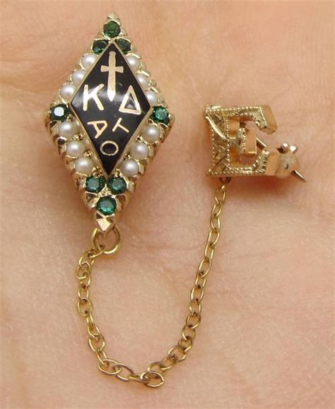 Vintage 10k Gold Sword Kappa Delta Sorority Pin And Guard Emerald Seed
