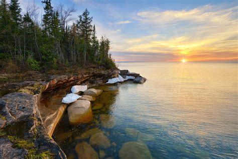 Michigan Nut Photography Lake Superior Paradise Point Sunset Lake