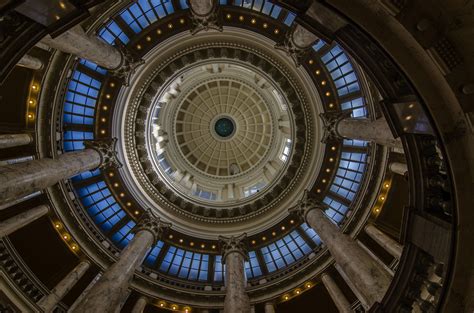 Architecture View Into The Dome At The Idaho State Capitol Oc