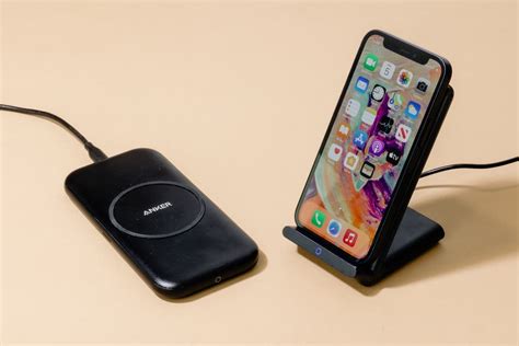 The 4 Best Qi Wireless Chargers For Iphone And Android Phones 2021