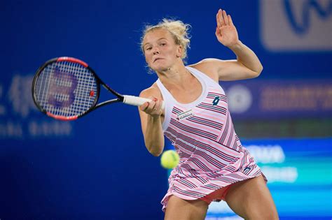 Katerina siniaková won her first wta singles title at shenzhen open. WTA Wuhan - Caroline Garcia fuori ai sedicesimi: la ...