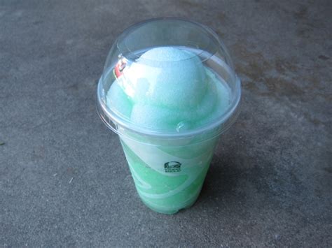Review Taco Bell Mountain Dew Baja Blast Freeze Brand Eating