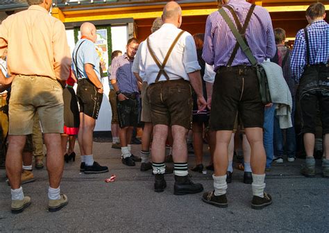 6 Things You Need To Know To Maximize Your Oktoberfest Experience Departful
