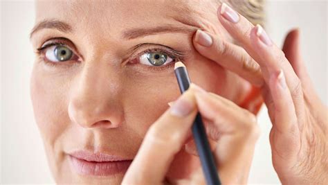 how to apply eye makeup for older women
