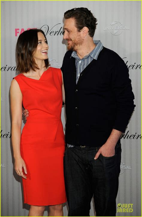 Emily Blunt Jason Segel Five Year Engagement In Germany Photo