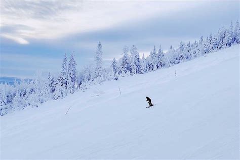 A Winter Week Skiing At Mont Tremblant Review