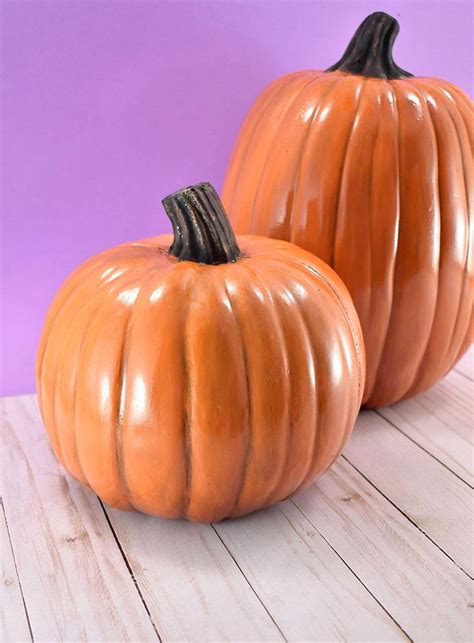 Looking For Realistic Pumpkins It Is Totally Possible To Make Fake Pumpkins Look Real ⋆ Dream