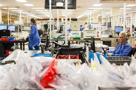 At year's end, patients surge into hospitals and clinics for free care