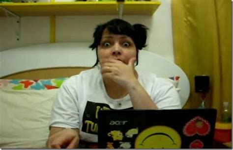 Sou a web diva tulla luana® e vou até o fim nesses processos contra o condomínio. Aceitáveis - Blogueiros do Entretenimento: Tulla Luana ...