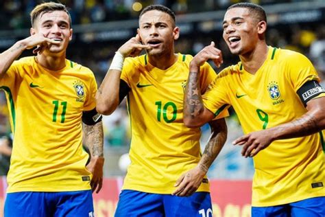 neymar coutinho e mais 28 concorrem ao prêmio de melhor brasileiro na europa