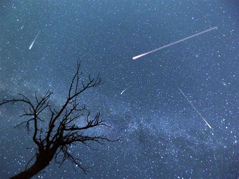 Forecasters Reveal Best Time To See Dramatic Meteor Shower Tonight The Independent