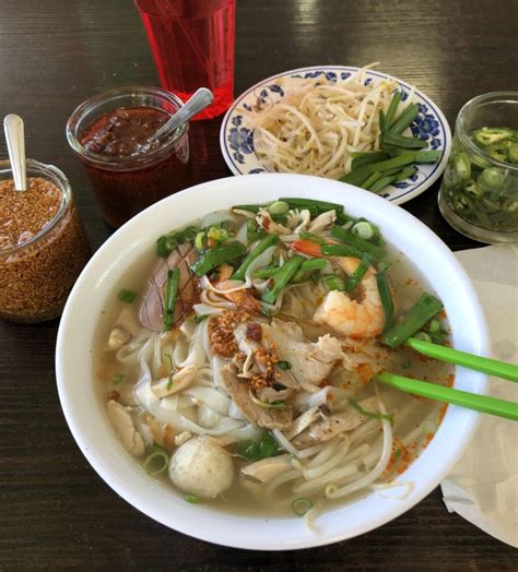 Hu Tieu Noodle Soup Deep Dive Bonus And A Recipe Viet World Kitchen