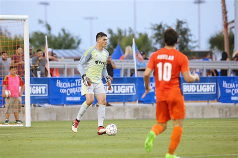 Eric Dick Nominated For Usl Save Of The Week Sporting Kansas City