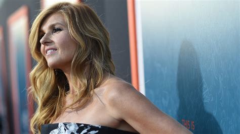 Connie Britton Is Coming Back To Tv For Showtimes Smilf