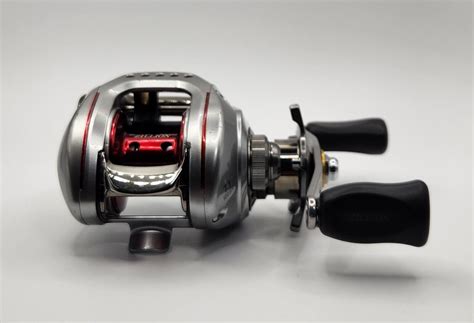 Daiwa Td Zillion Sh Baitcast Reel Right Hand From Japan Ebay