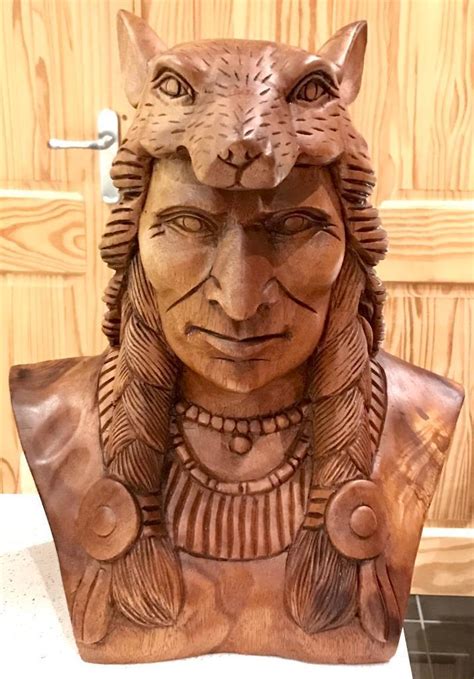 Vintage Large Carved Wooden Indian Chiefnative American Bust In