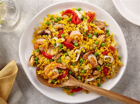 Heat the butter over medium heat in a medium sized saucepan. Yellow Rice Recipes | Goya Foods
