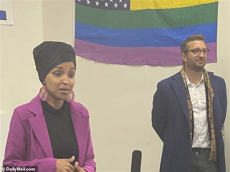 Ilhan Omar And Newly Divorced Boyfriend Campaign For Sanders In Iowa
