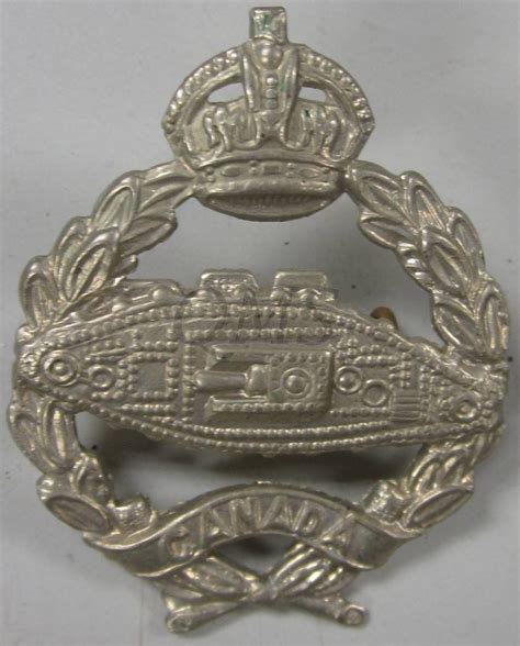 Canadian Armed Forces Ww2 Era Canadian Armoured Tank Corps Kings Crown