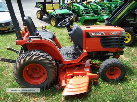 Kubota B1700 Tractor And Mower