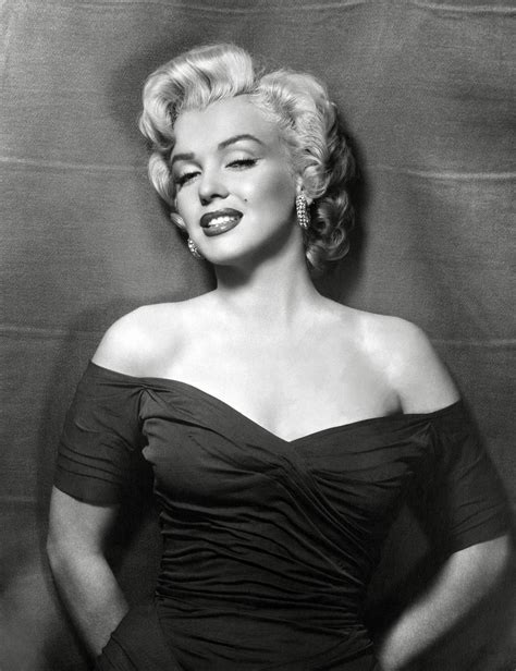 Marilyn Monroe Poster Famous Fashion Icon Sexy Actress Model Art Print