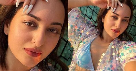 Sonakshi Sinha Takes A Selfie In Bikini Top Fans Go Crazy